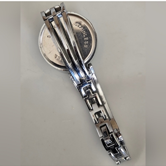 Vintage Faux Turquoise Silvertone Watch Band Style Bracelet - Picture 3 of 3